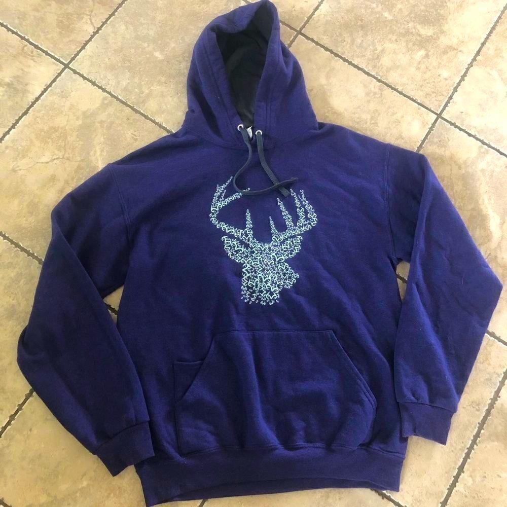 Purple Buck Deer Graphic Hoodie M